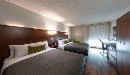 Deluxe Queen Room with Two Queen Beds