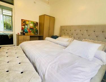Superior Single Room with Lake View