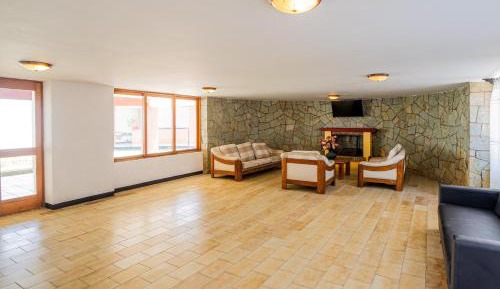 Two-Bedroom Deluxe Apartment