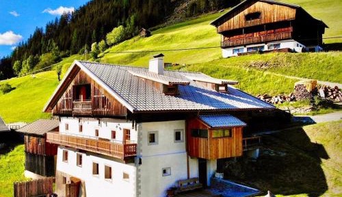 Superior Chalet