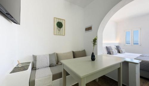 Studio with Sea View