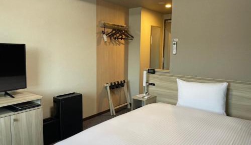 Single Room - Smoking - Heated Tobacco Only