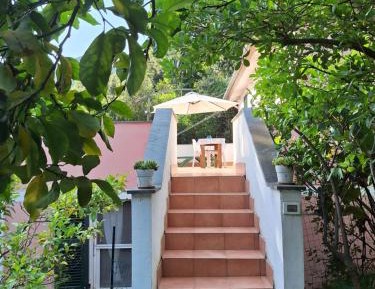 One-Bedroom Apartment with Terrace