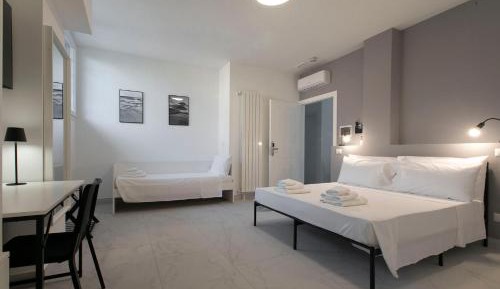 Triple Room with Private Bathroom
