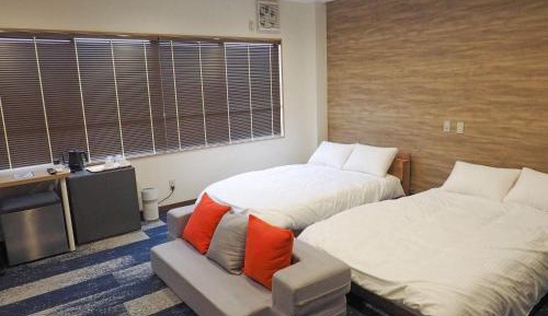 Standard Twin Room