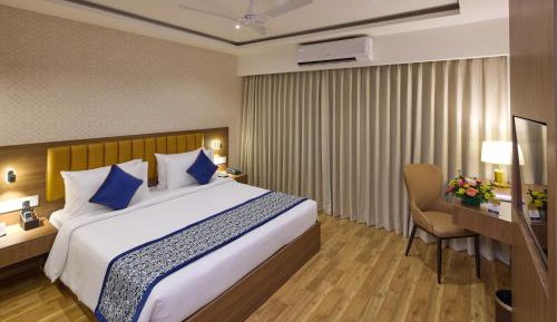 Deluxe Double Room with Balcony