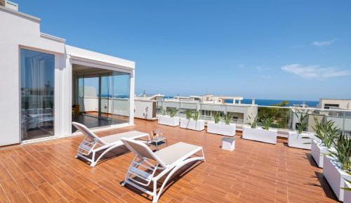 Deluxe Double Room with Sea View