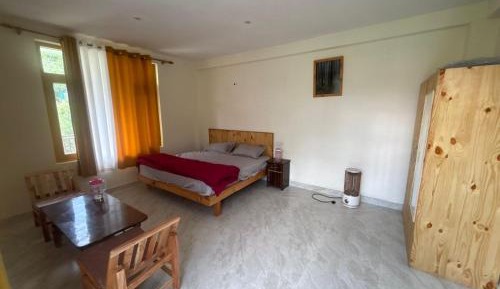 King Room with Mountain View