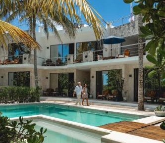Double Room with Private Balcony (no Ocean View)