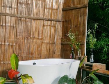 Deluxe Double Room with Bath