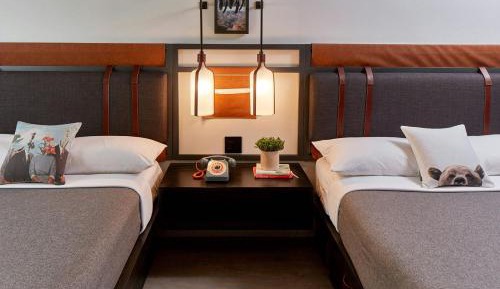 Twin Room with Two Twin Beds - Moxy