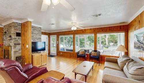 Two Bedroom Holiday Home