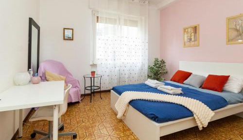 Double Room with Shared Bathroom
