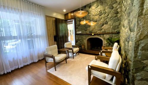 Three-Bedroom Holiday Home 