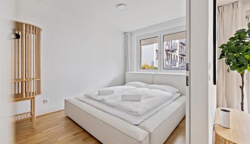 One-Bedroom Apartment with Garden