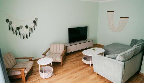 One-Bedroom Apartment with Balcony