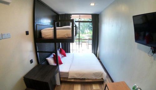 Triple Room with Bathroom