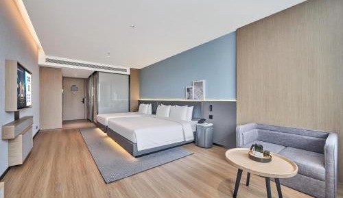 Family Twin Room
