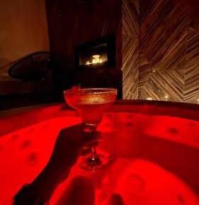 Suite with Spa Access