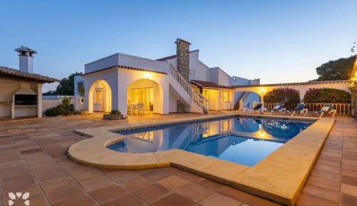 Villa with Private Pool