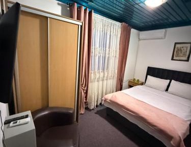 Single Room with Bathroom
