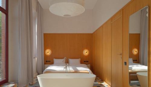 Junior Suite with Balcony