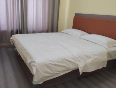 Single Room with Private Bathroom