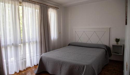 Queen Room with Balcony