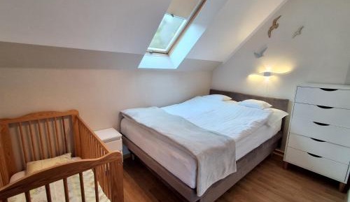 One-Bedroom Apartment with Balcony