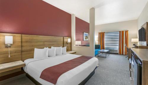 King Suite with Sofa Bed - Non-Smoking