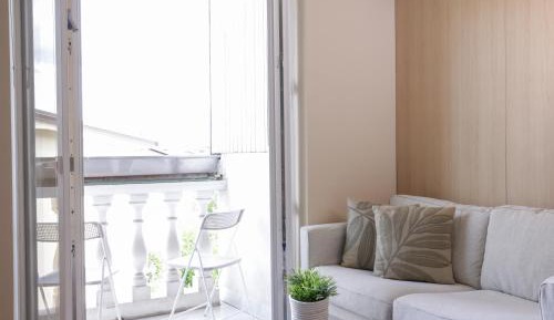 Superior Studio with Balcony and Private Bathroom