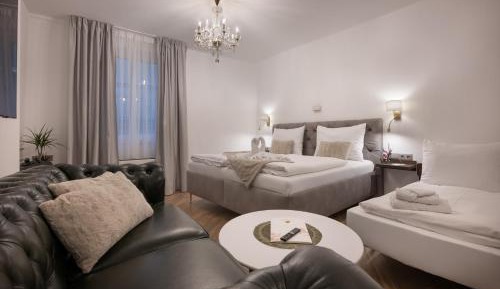 One-Bedroom Superior Apartment