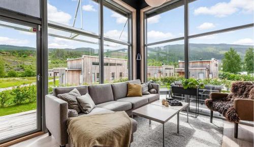 Three-Bedroom Holiday Home 