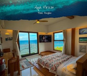 Deluxe One-Bedroom Apartment with Ocean View