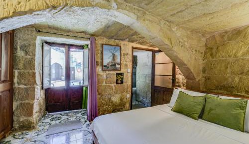 Double Room with Pool View