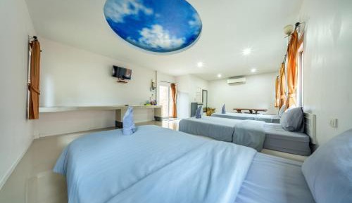 Triple Room with View