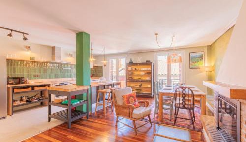 Four-Room Apartment