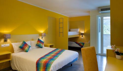 Premium Quadruple Room