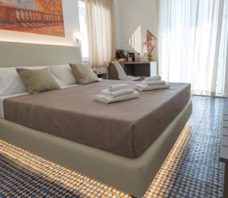 King Room with Mountain View