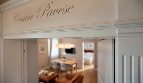 Luxury One-Bedroom Apartment