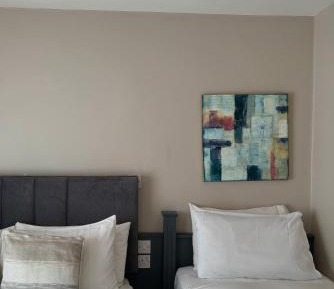 Queen Room - Disability Access