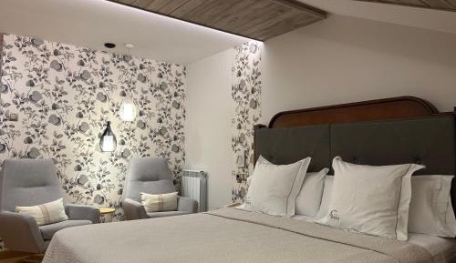 Superior King Room