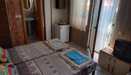 Triple Room with Balcony