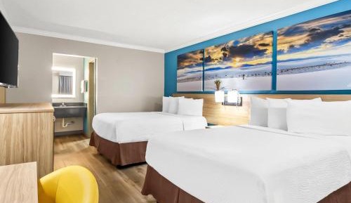 Double Room with Two Double Beds - Non-Smoking