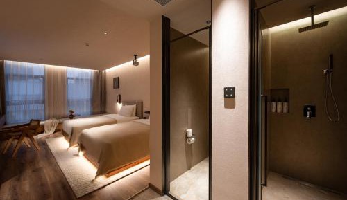 Standard Twin Room with Garden View