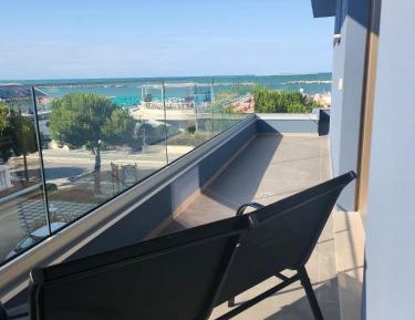 Studio with Sea View