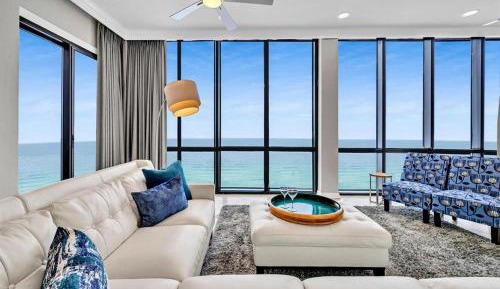 Penthouse Apartment
