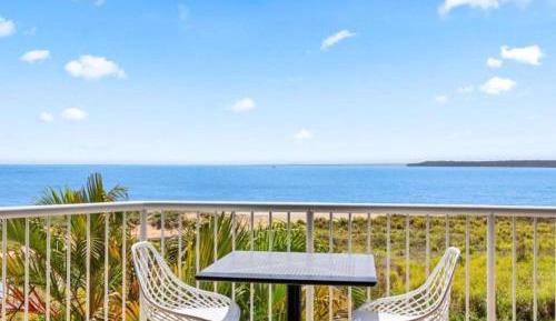 One-Bedroom Apartment - Oceanfront