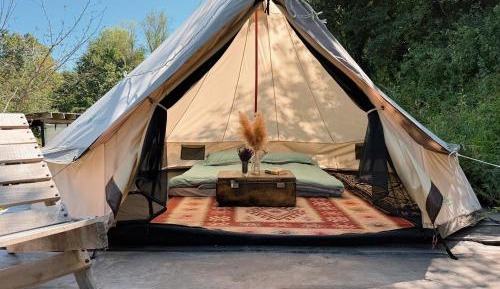 Tent