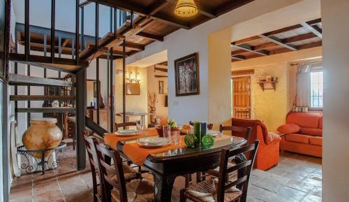 Three-Bedroom Holiday Home 